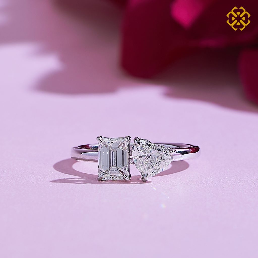 Toi et Moi Heart x Emerald Ring 0.9 E VS1 EX EX FNT, 1.0 F VS1 EX GD NONE WG 12.5 (HEART GIA) (EMERALD GIA)